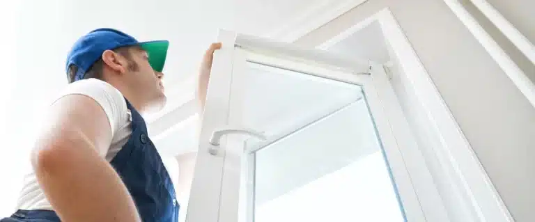 How to Tell When It's Time for Window Replacement in San Diego, CA